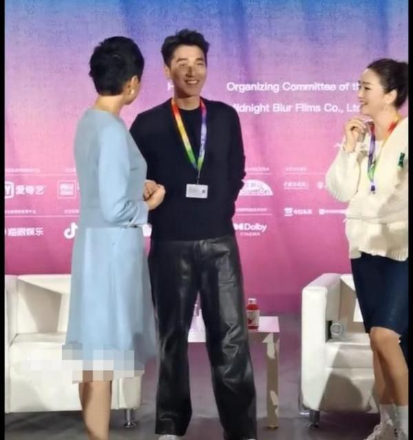 鞏俐和趙又廷現身大師班，超強氣場看不出55歲，幾句話讓男方害羞