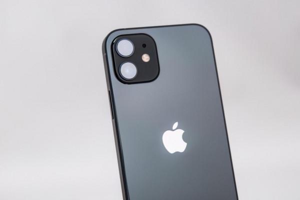 iPhone 13等不及?中秋換機這幾款促銷機型更值得入 iPhone 13等不及?中秋換機這幾款促銷機型更值得入