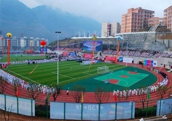 農村雙胞胎高考成績僅差1分，雙雙考入名校後，父親卻因學費沉默