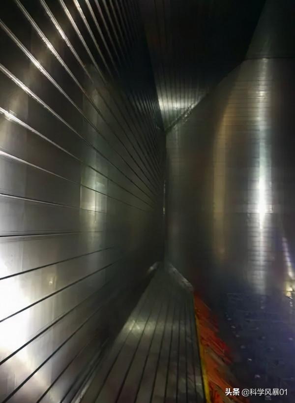 0.7毫米的殷瓦鋼僅中法能造，LNG船液化艙必備，是最難焊接的材料