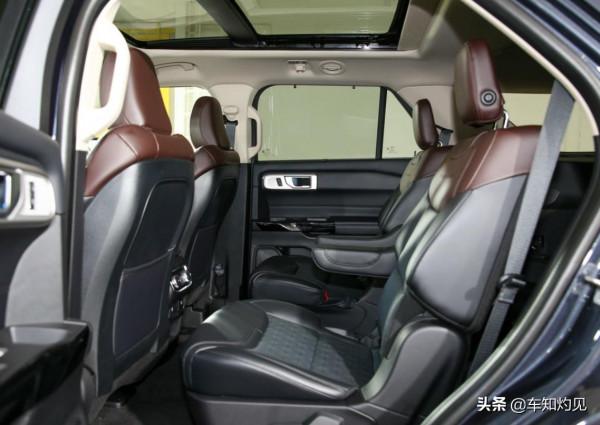 手握30多萬元預算,想買臺動力強的六座SUV!福特探險者怎麼樣? 手握30多萬元預算,想買臺動力強的六座SUV!福特探險者怎麼樣?