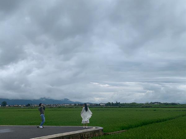 #謝清瀚高文君官宣# 恭喜!沒想到真的從節目中甜到了現實裡~撒花 #謝清瀚高文君官宣# 恭喜!沒想到真的從節目中甜到了現實裡~撒花