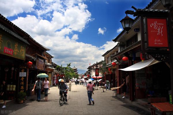 大理，是理想生活中的烏托邦，還是成年人逃避現實的避難所