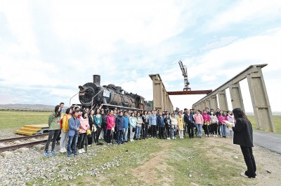 矢志奮鬥 自立自強——“兩彈一星”精神述評