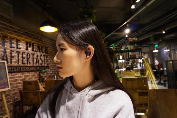 索尼 WF-1000XM4深度初體驗,千元級的真無線降噪音質真的夠強嗎? 索尼 WF-1000XM4深度初體驗,千元級的真無線降噪音質真的夠強嗎?