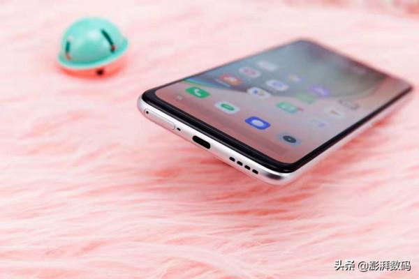 最低1399元！這三款千元機價效比沒輸過，各個都是水桶機