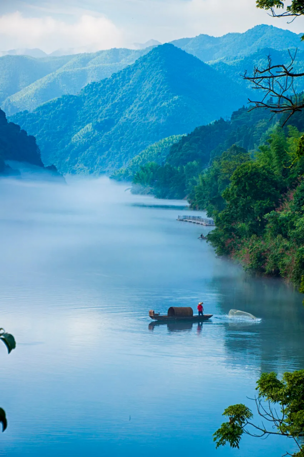 此生必去的35個最美旅行地,適合旅行的季節,你去過幾個? 此生必去的35個最美旅行地,適合旅行的季節,你去過幾個?