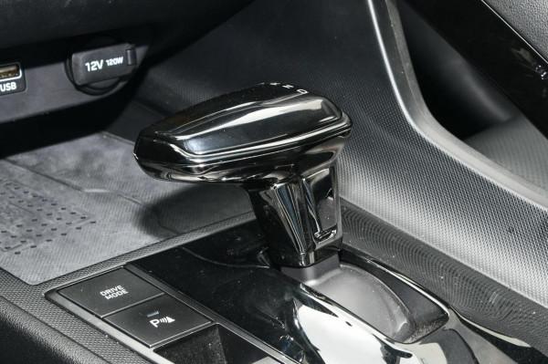 工薪階層10-15萬級家轎如何選？第七代伊蘭特還是那個答案嗎？