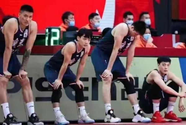 今日五戰，王哲林戰舊主，廣東練兵四川，山東戰吉林勝負難料