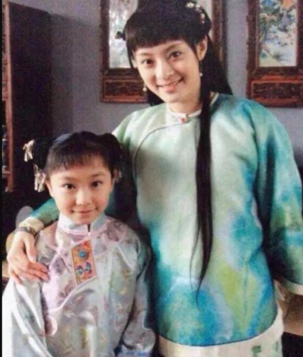 甄嬛傳開播十週年,主創集體發文,鄧超陪孫儷重現盪鞦韆名場面 甄嬛傳開播十週年,主創集體發文,鄧超陪孫儷重現盪鞦韆名場面