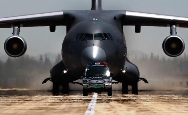 努力擺脫中等收入的陷阱，中國選擇什麼戰略？