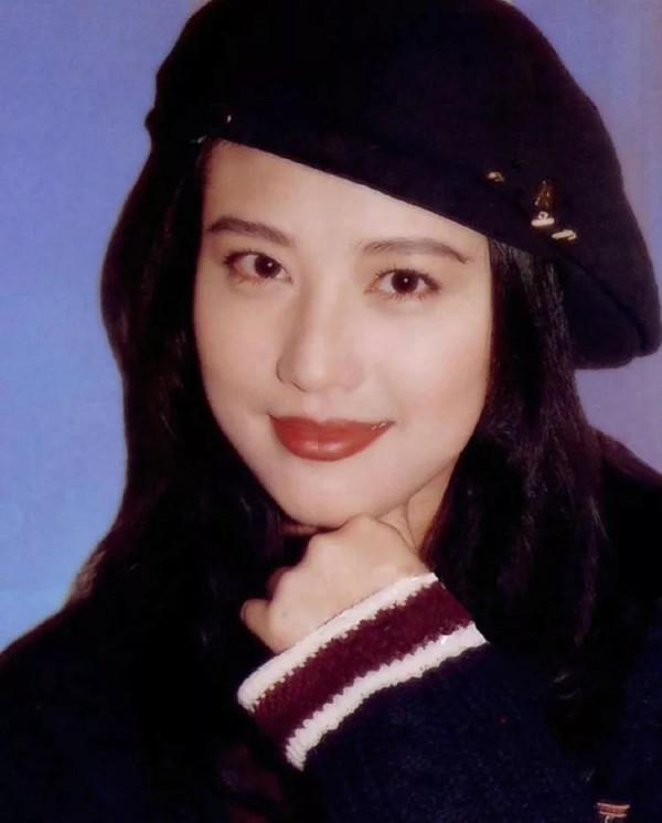 10對閃婚的明星，大多人情史複雜，最短的才3天就領證