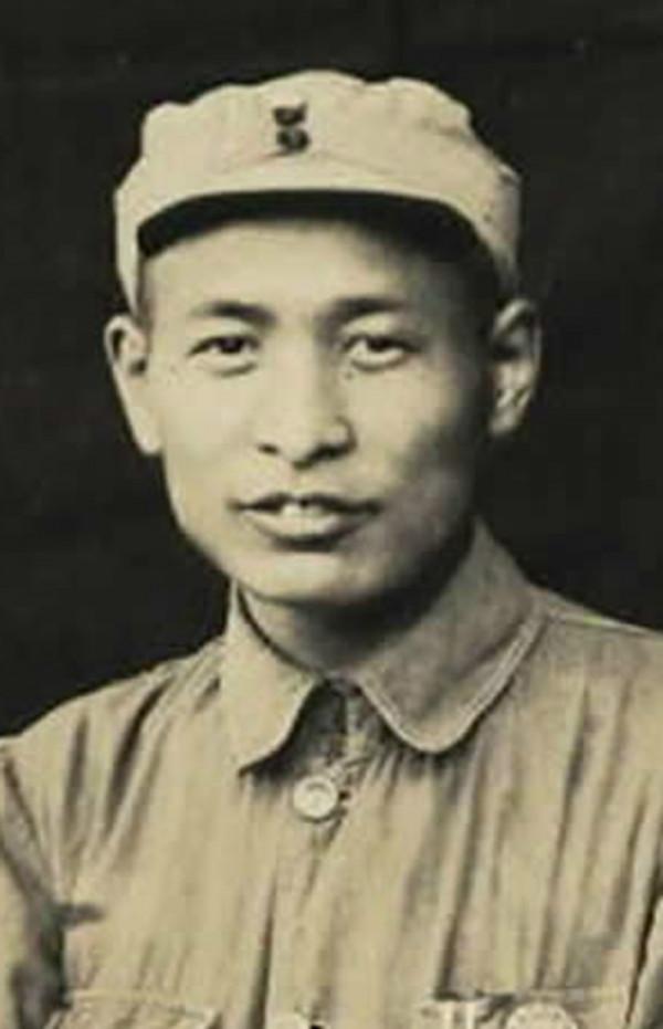 開國上將鍾期光為什麼被免職? 開國上將鍾期光為什麼被免職?