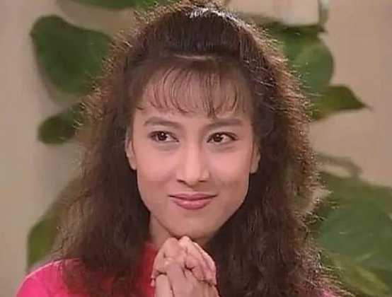 《家有仙妻》30年，四位主演無人問津，三位龍套配角大紅大紫