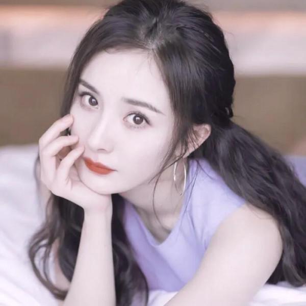 髮際線高又怎樣!盤點娛樂圈靠髮型照樣美貌的高發際線女星 髮際線高又怎樣!盤點娛樂圈靠髮型照樣美貌的高發際線女星