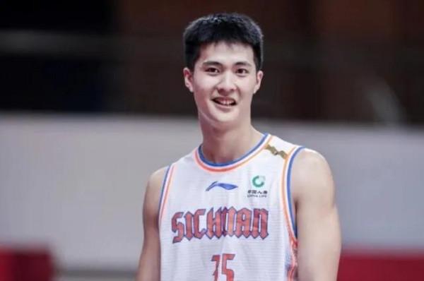 大哈稱霸內線,雙子星領銜出擊,揭幕戰四川對決寧波勢必贏開門紅 大哈稱霸內線,雙子星領銜出擊,揭幕戰四川對決寧波勢必贏開門紅