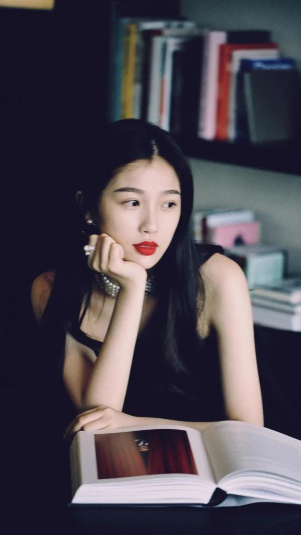 虞書欣太甜美了