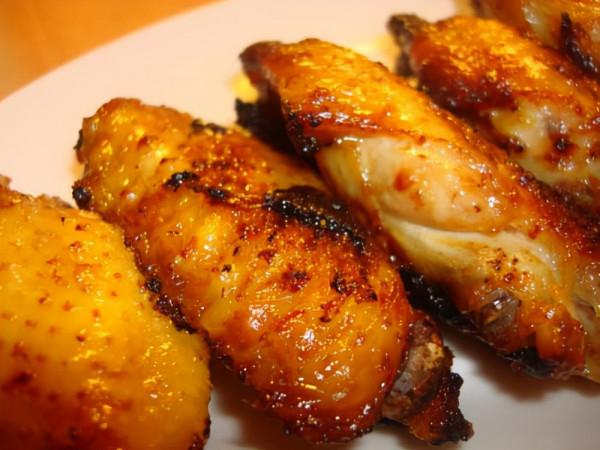 吃香蕉是養胃還是傷胃?提醒:不想胃受傷,儘量少吃這3物 吃香蕉是養胃還是傷胃?提醒:不想胃受傷,儘量少吃這3物