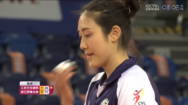 二局遭橫掃才如夢方醒，王賀兵爆粗口遭球迷齊聲譴責，怎麼了？