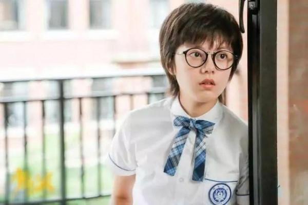 00後小花們“來勢洶洶”：顏值與實力俱佳，誰是張子楓的對手？