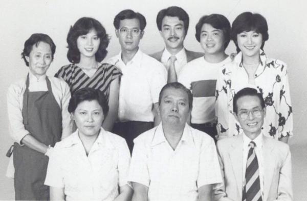 港星李中寧：生意失敗後，66歲做保安，從未找妹妹“許仙”接濟