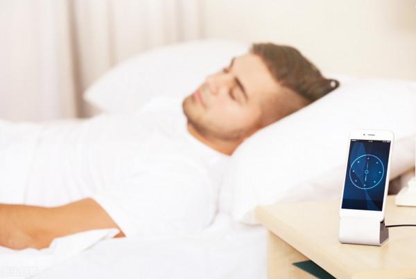 早晨易發腦梗心梗!醫生提醒:早起特別注意這幾點 早晨易發腦梗心梗!醫生提醒:早起特別注意這幾點