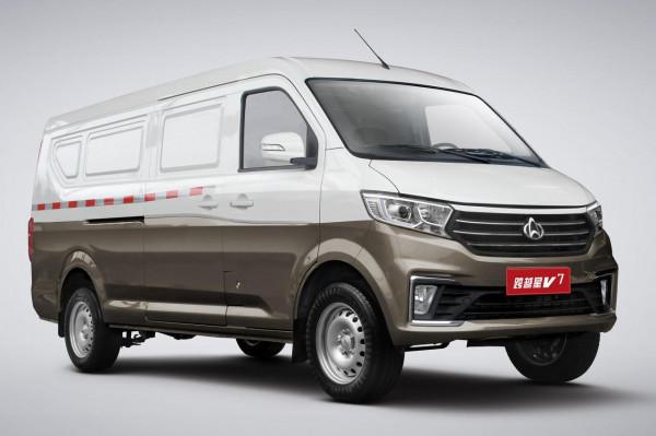 新車 | 售6.46萬起，長安跨越星V7上市，車高近2米，軸距超五菱宏光