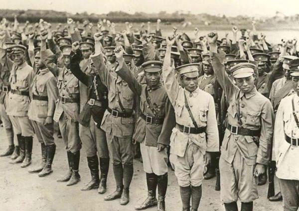 91歲老太臨終前，說出一起民國懸案真相：我就是那個軍火大盜