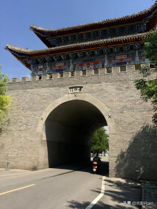 新疆的“小北京”:惠遠古城 新疆的“小北京”:惠遠古城