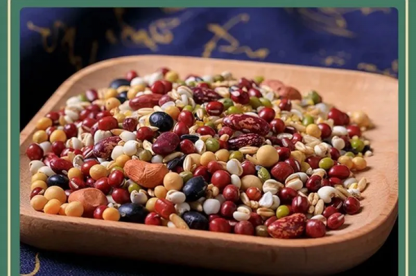 「十全十美」的補血養胃的雜糧冰糖粥的做法