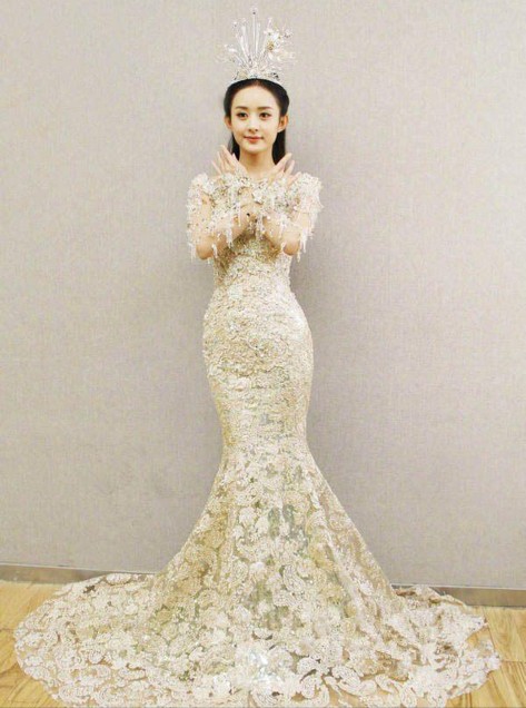 盤點歷屆8位金鷹女神造型，誰的造型最美？