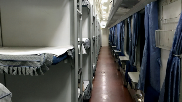 火車硬臥和硬座的區別？除了價格和休息方式外，還有幾點也不相同