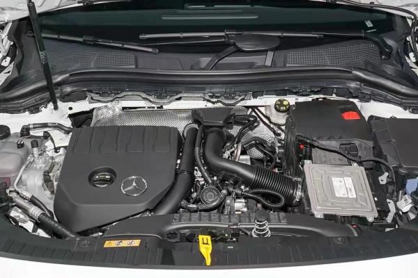 賓士CLA級渦輪水管漏水怎麼解決? 賓士CLA級渦輪水管漏水怎麼解決?