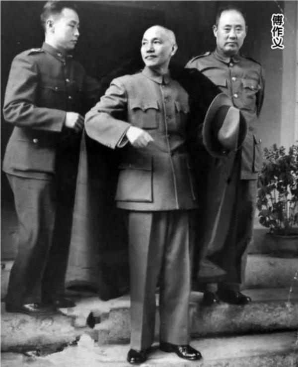 1947年陳誠東北取代杜聿明,意圖扭轉乾坤,卻被林彪打得懷疑人生 1947年陳誠東北取代杜聿明,意圖扭轉乾坤,卻被林彪打得懷疑人生