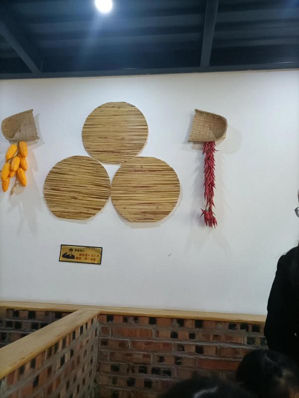 推薦鳳凰嶺附近的鐵鍋燉 推薦鳳凰嶺附近的鐵鍋燉