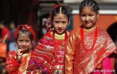 尼泊爾女孩渣渣輝會嫁中國人嗎？尼國女孩子都喜歡嫁中國男人嗎？