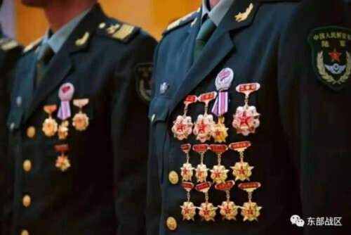 “爸,走,咱們回家!” “爸,走,咱們回家!”