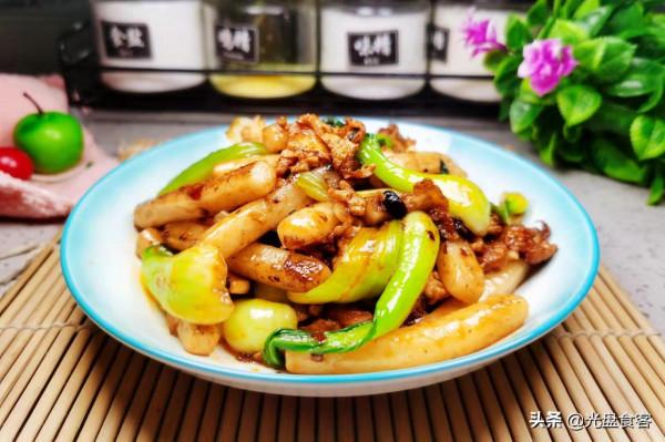 這三樣食材一起炒，堅持一週吃一次，補脾暖胃，冬天多吃補充體力