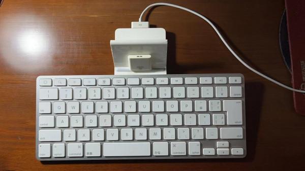 閒談老古董iPad Keyboard Dock及周邊裝置