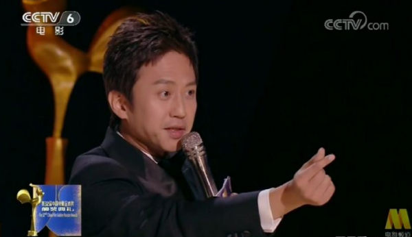 鄧超：把丈母孃當成親媽孝順，街頭混子改邪歸正，登上人生巔峰