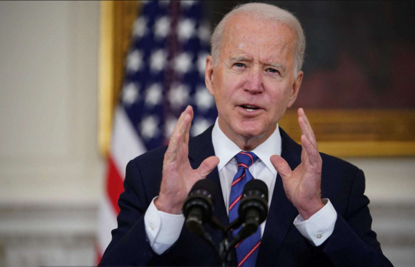 12月25日，美申請官員參加冬奧；美赴華航班突然返航；印度又墜機