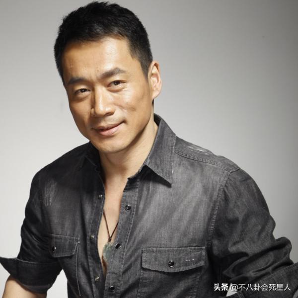 8位零緋聞的德藝雙馨好演員,流量明星該臉紅了 8位零緋聞的德藝雙馨好演員,流量明星該臉紅了