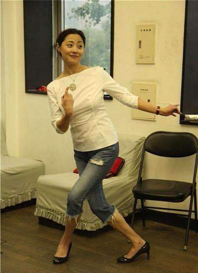 劉蓓：3婚再嫁張健，苦盡甘來，丈夫與明星繼子的隔閡卻無法解開