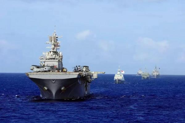 LHD“黃蜂”級兩棲攻擊艦圖集（222圖）