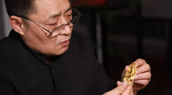 《和平頌雙耳瓶》| 花絲鑲嵌非遺傳承，從皇室專享到國禮御用