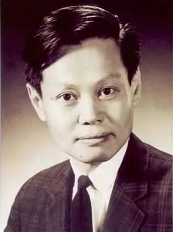 你只知楊振寧82歲娶妻，卻不知他的三個兒女很優秀