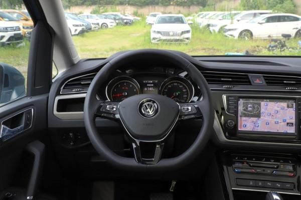 德系家用MPV,配1.4T動力+獨立座椅,15.18萬起,帶你體驗途安L 德系家用MPV,配1.4T動力+獨立座椅,15.18萬起,帶你體驗途安L