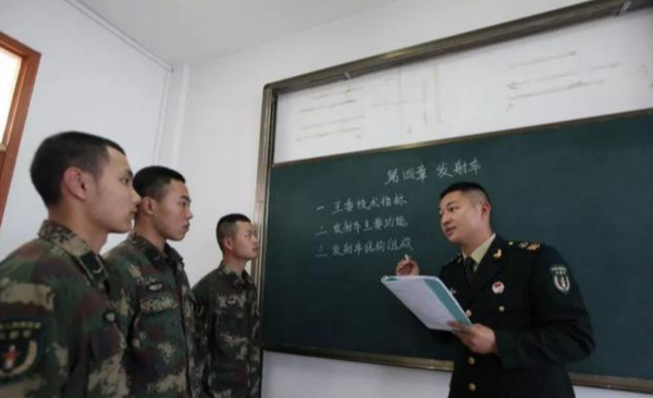 &OpenCurlyDoubleQuote;兵王&rdquo;王忠心：妻子&OpenCurlyDoubleQuote;笑話&rdquo;只長鬍子不長職位，退役後過得如何