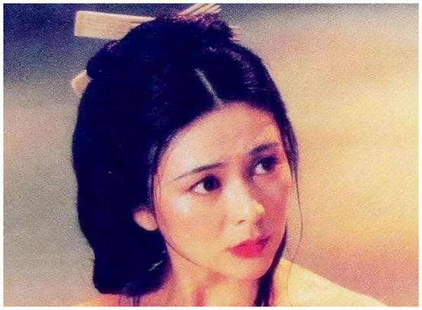 當港臺女神遇到內地美人，林心如被豔壓5次，巔峰張柏芝難逢敵手