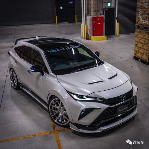 剛上市的豐田凌放馬上改爆它，SUV也有多種玩法